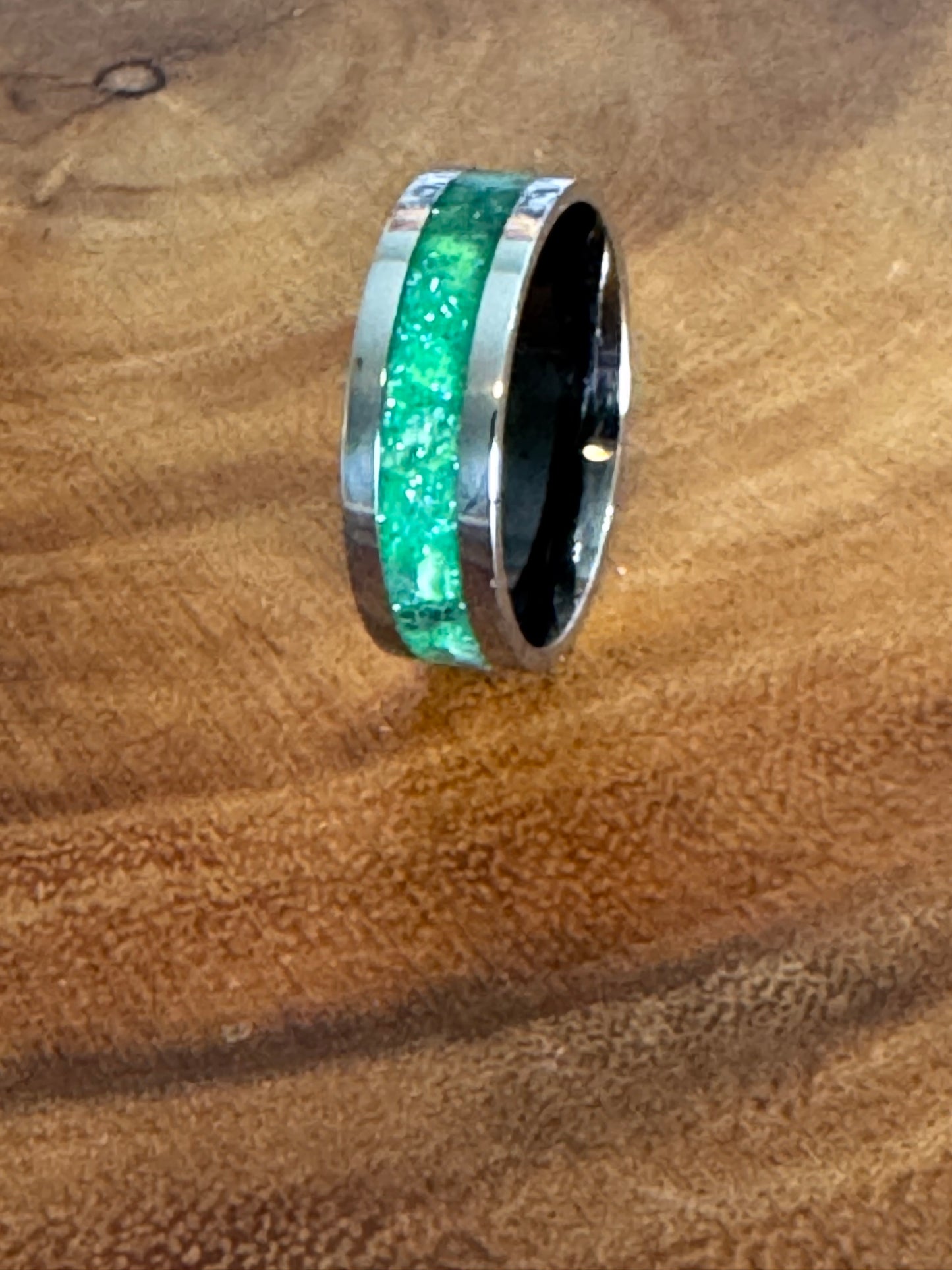 Green aventurine ring size 13, 8mm wide